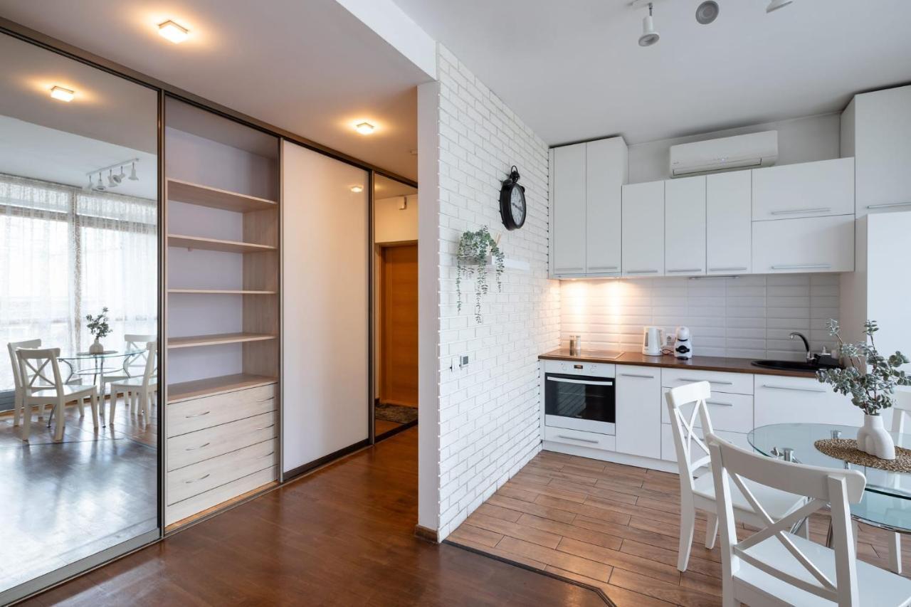 ריגה Ziedondarza Park One Bedroom Apartment With Balcony מראה חיצוני תמונה
