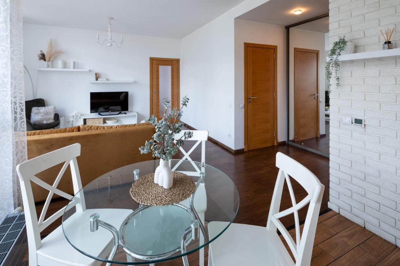 ריגה Ziedondarza Park One Bedroom Apartment With Balcony מראה חיצוני תמונה