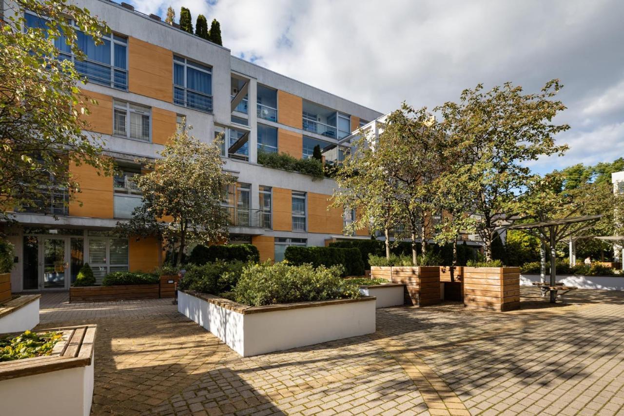 ריגה Ziedondarza Park One Bedroom Apartment With Balcony מראה חיצוני תמונה